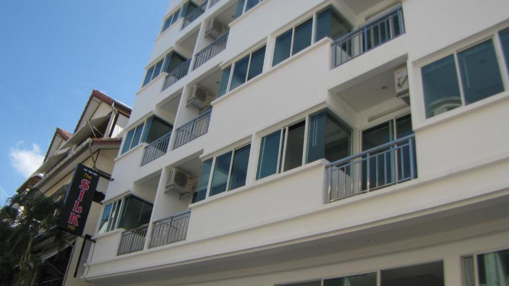 โรงแรมเดอะ ซิลค์ ฮิลล์ Patong ห้อง รูปภาพ