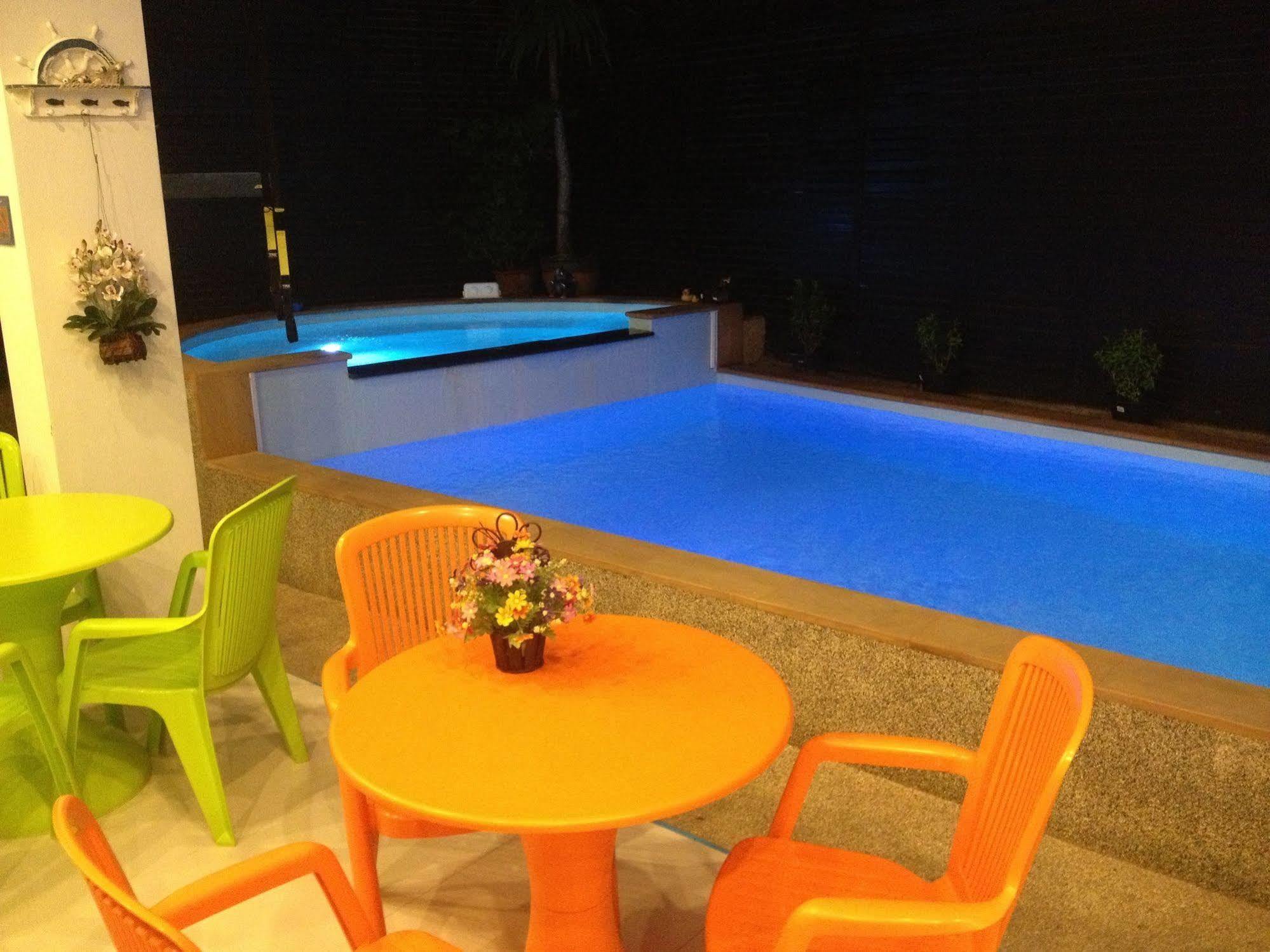 โรงแรมเดอะ ซิลค์ ฮิลล์ Patong ภายนอก รูปภาพ